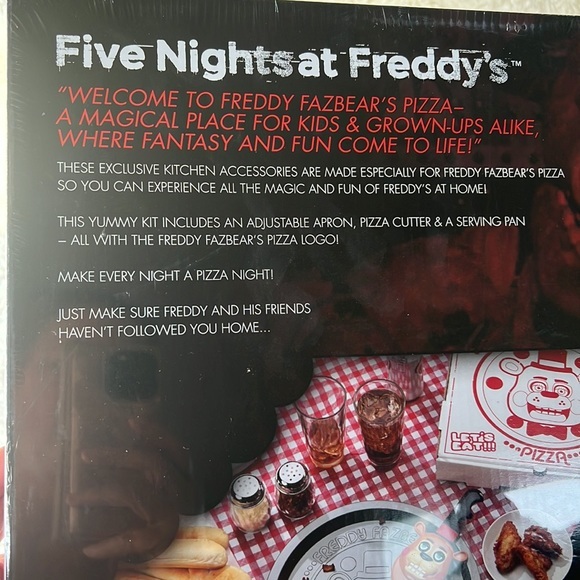 Kitchen New Sealed Five Nights At Freddys Freddy Fazbears Pizza Kit